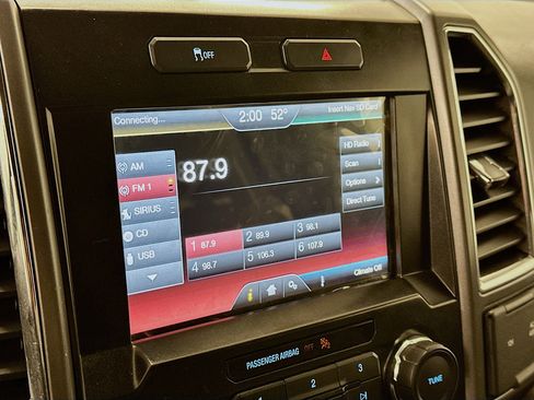 Used 2015 Ford F150 XLT w/ Equipment Group 302A Luxury image 21