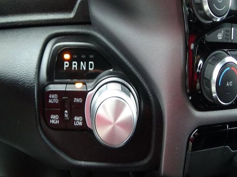 Certified 2022 RAM 1500 Laramie AWD/4WD image 26