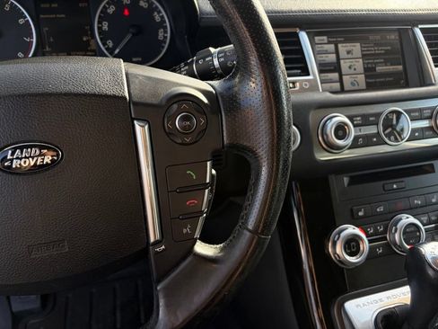 Used 2013 Land Rover Range Rover Sport HSE AWD/4WD image 17