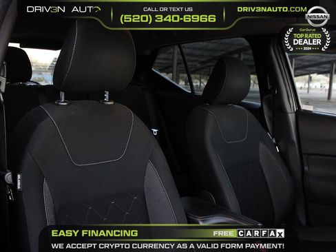 Used 2019 Nissan Kicks S w/ Interior Electronics Package image 16