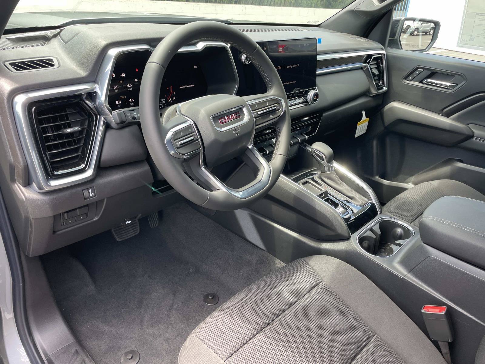 New 2026 GMC Canyon Elevation w/ Convenience Package RWD image 9