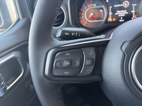 New 2026 Jeep Wrangler Rubicon AWD/4WD image 39