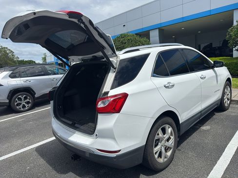 Used 2019 Chevrolet Equinox Premier image 12