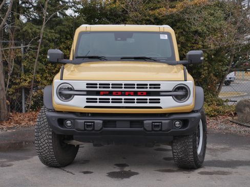 Certified 2024 Ford Bronco Heritage Edition image 36