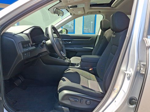Used 2025 Honda CR-V EX image 13