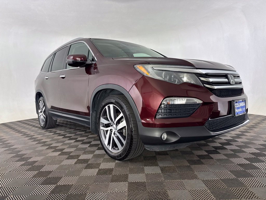 Used 2017 Honda Pilot Elite image 2