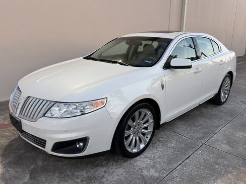Used 2009 Lincoln MKS image 7