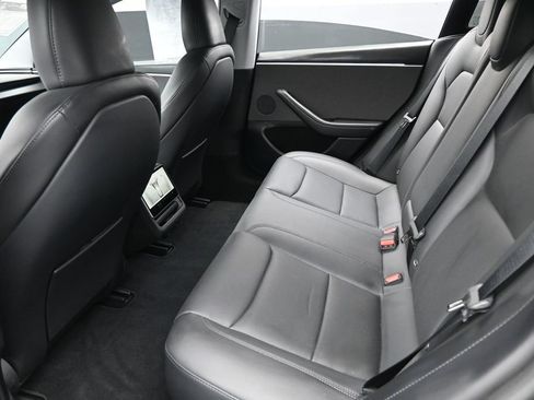 Used 2024 Tesla Model 3 Standard Range RWD image 22
