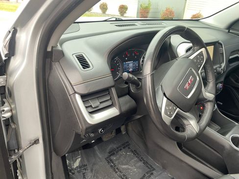 Used 2018 GMC Terrain SLT w/ Preferred Package image 24