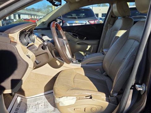 Used 2011 Buick LaCrosse CXL w/ Luxury Package image 9