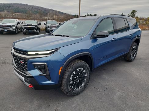 New 2026 Chevrolet Traverse Z71 image 4