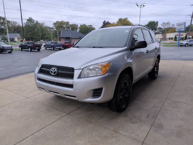 Used 2012 Toyota RAV4 4WD w/ Value Pkg image 3