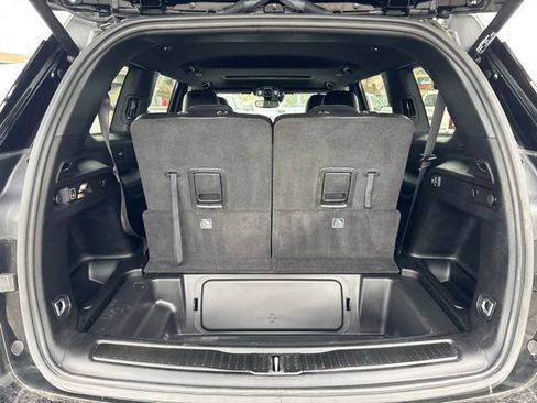 Used 2023 Jeep Grand Cherokee L Laredo AWD/4WD image 20