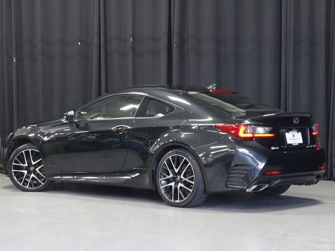 Used 2018 Lexus RC 300 AWD image 4