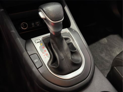 Used 2021 Kia Forte LXS FWD image 14
