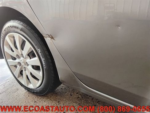 Used 2015 Nissan Sentra SV image 16