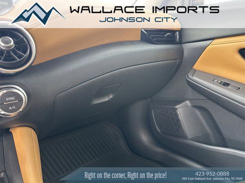 Used 2022 Nissan Sentra SV w/ SV Premium Package image 23