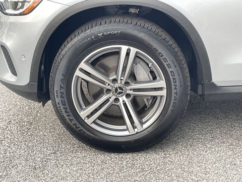 Certified 2022 Mercedes-Benz GLC 300 4MATIC w/ Premium Package Lite image 17