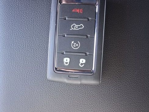 New 2026 Jeep Grand Cherokee Laredo X RWD image 29