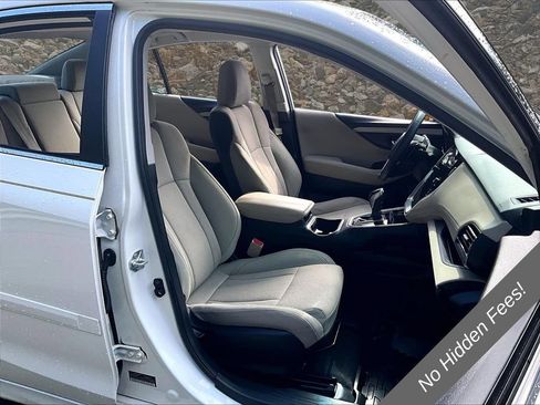 Used 2021 Subaru Legacy Premium AWD/4WD image 7