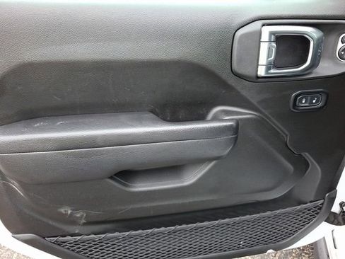 Used 2025 Jeep Wrangler Unlimited Sport S 4xe image 13