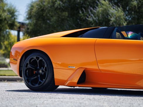 Used 2005 Lamborghini Murcielago Roadster AWD/4WD image 20