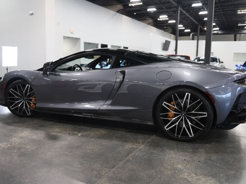 Used 2023 McLaren GT RWD image 10