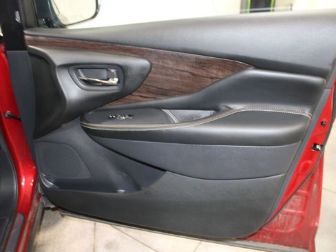 Used 2024 Nissan Murano Platinum image 28