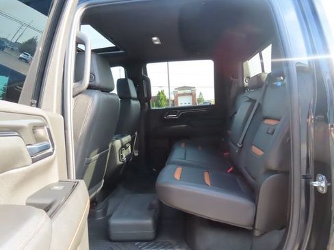 Used 2024 GMC Sierra 2500 AT4 w/ AT4 Premium Plus Package AWD/4WD image 22