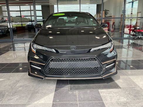 Certified 2021 Toyota Corolla XSE FWD image 2
