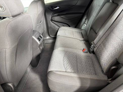 Used 2022 Chevrolet Equinox LT FWD image 19