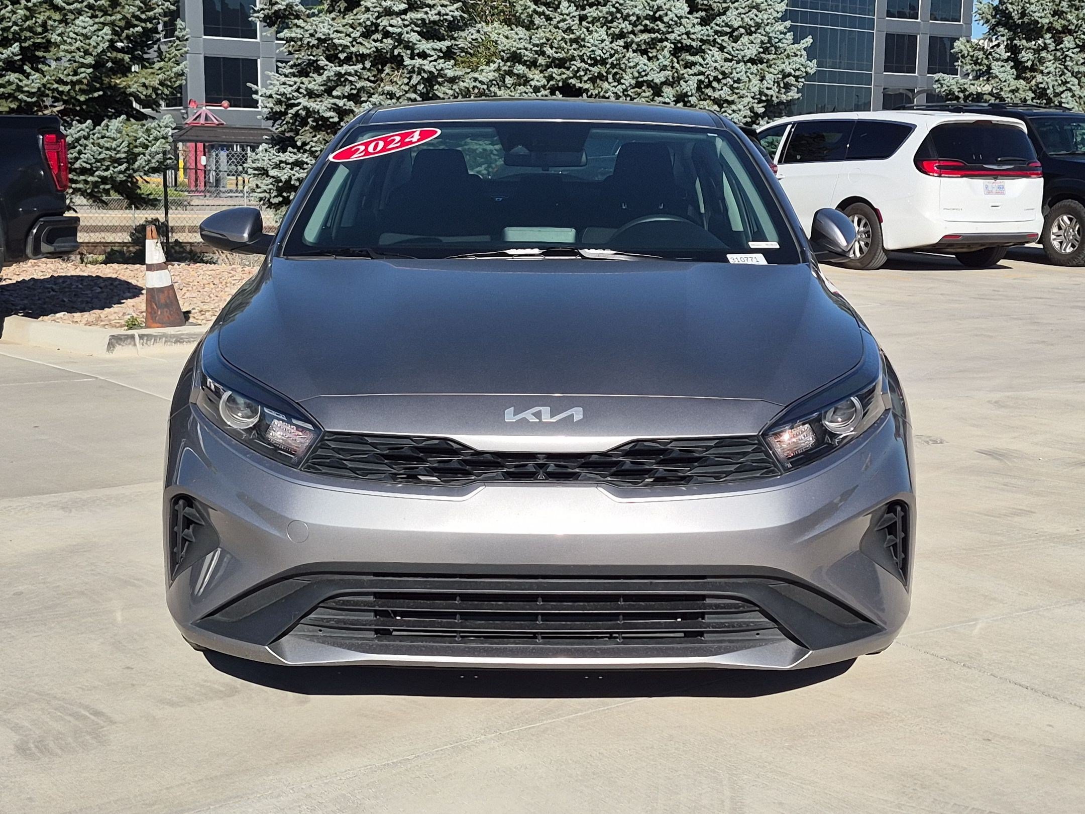 Certified 2024 Kia Forte LXS w/ LXS Technology Package FWD image 8
