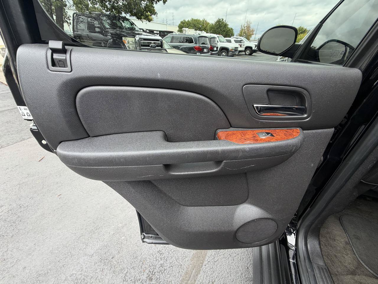 Used 2013 GMC Yukon SLT AWD/4WD image 20