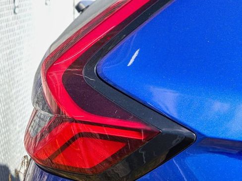 Used 2025 Honda CR-V LX image 9