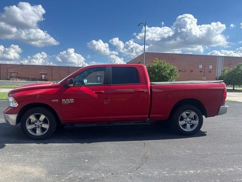 Used 2019 RAM 1500 Big Horn AWD/4WD image 8