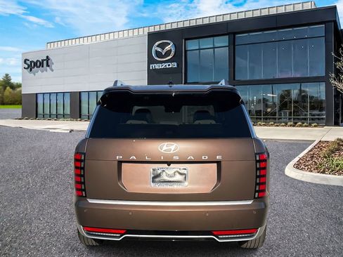 Used 2026 Hyundai Palisade Calligraphy image 4