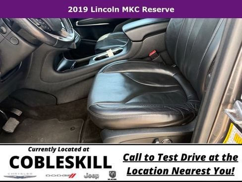 Used 2019 Lincoln MKC Reserve w/ MKC Climate Package AWD/4WD image 9