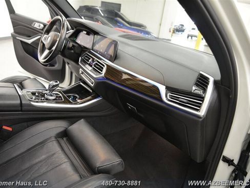 Used 2019 BMW X5 xDrive40i w/ M Sport Package image 21