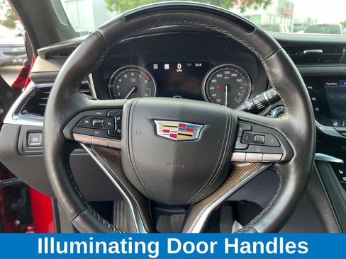 Used 2025 Cadillac XT6 Premium Luxury w/ Platinum Package AWD/4WD image 15