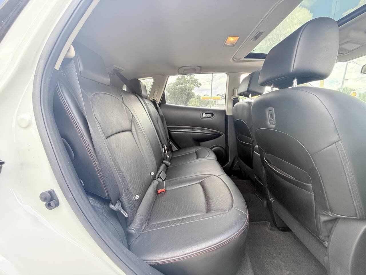Used 2012 Nissan Rogue SL FWD image 15