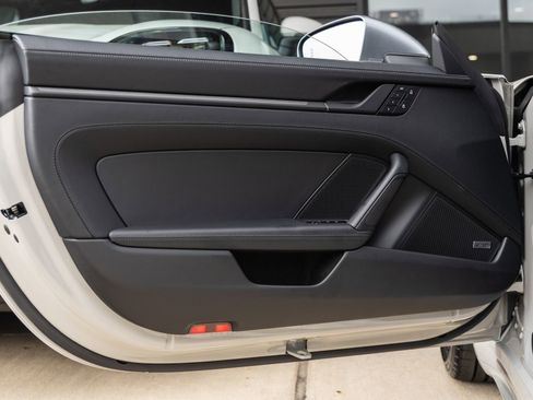 New 2026 Porsche 911 Carrera T image 25