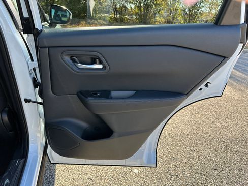 New 2026 Nissan Rogue SV image 16