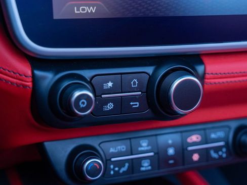 Certified 2022 Ferrari Portofino M image 46