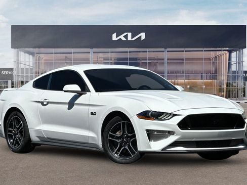 Used 2020 Ford Mustang GT w/ Equipment Group 301A RWD image 2
