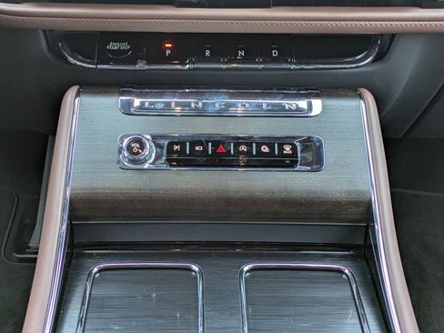 New 2026 Lincoln Aviator Reserve RWD image 18