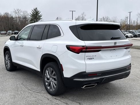 New 2026 Buick Enclave Preferred image 10