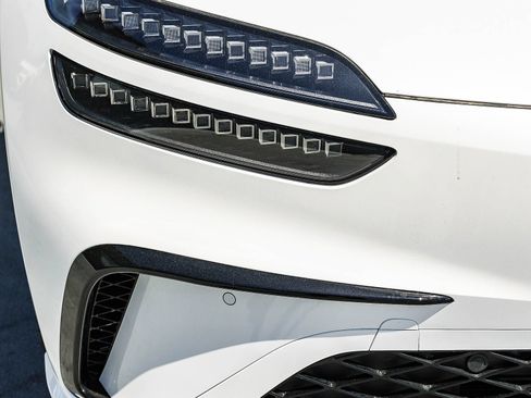 New 2026 Genesis GV60 AWD image 10