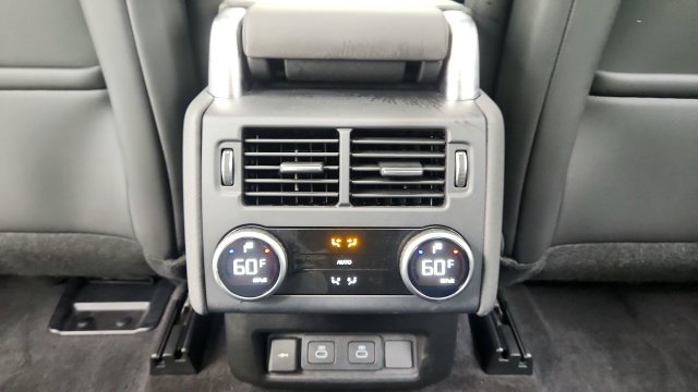 Used 2025 Land Rover Discovery S AWD/4WD image 54