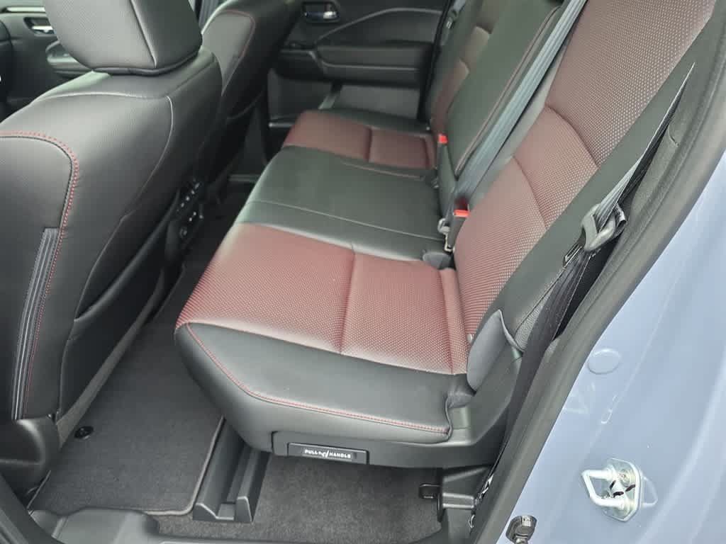 Certified 2026 Honda Ridgeline Black Edition image 18
