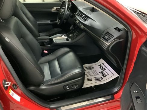 Used 2014 Lexus CT 200h FWD image 20